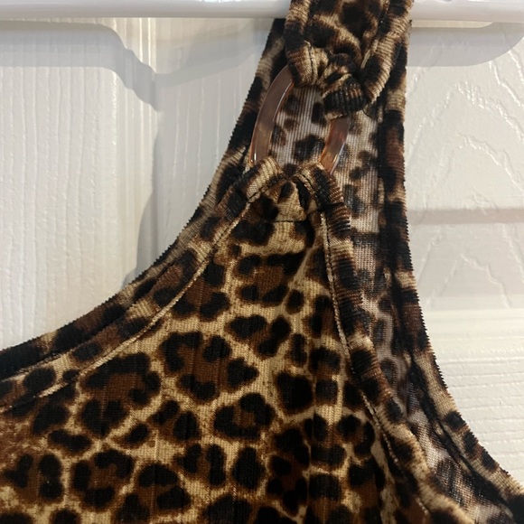 Women’s animal print tank top - Picture 3 of 6